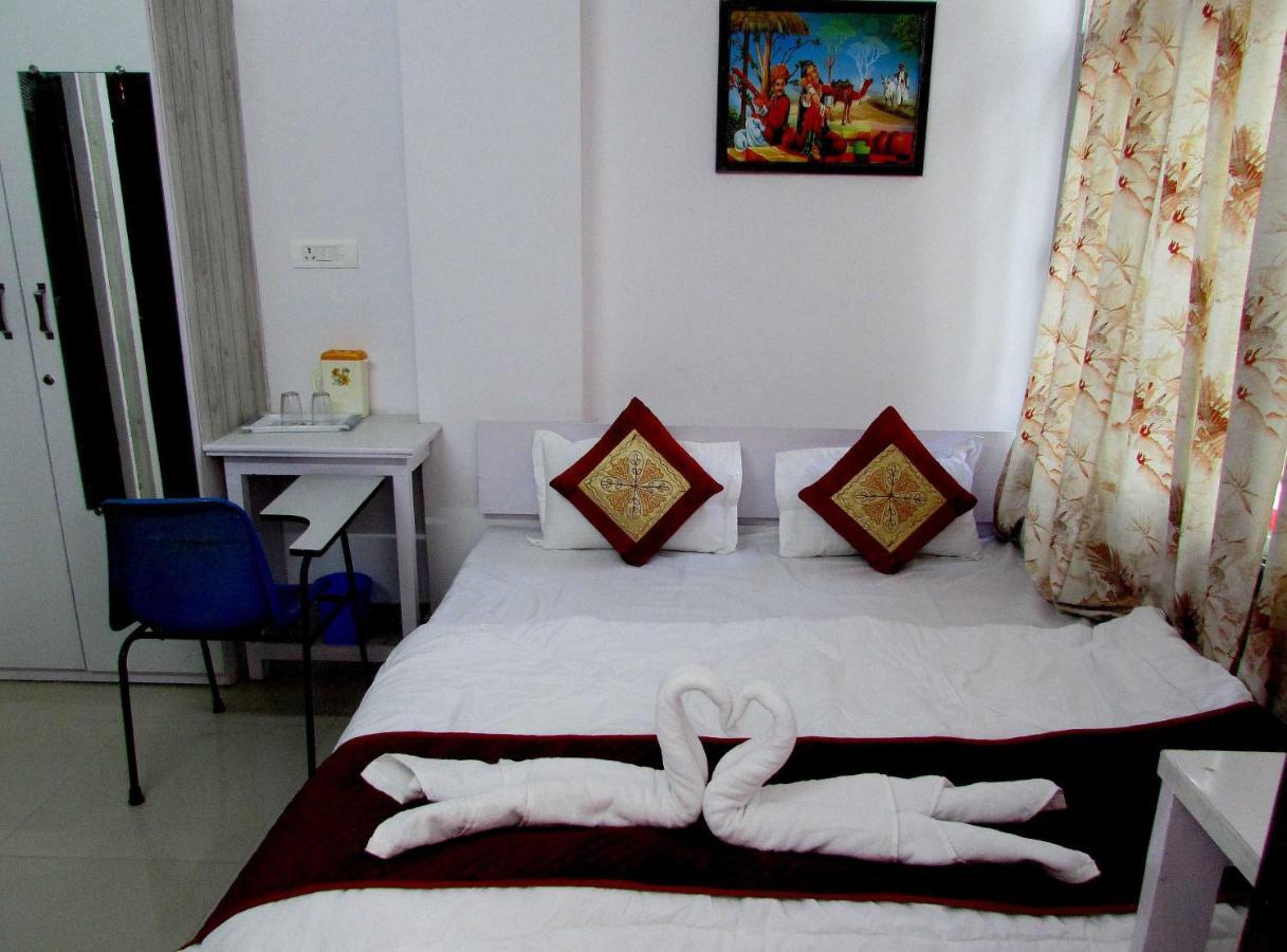 Ashish Guest House, Goverdhan Vilas Udajpur Exteriér fotografie
