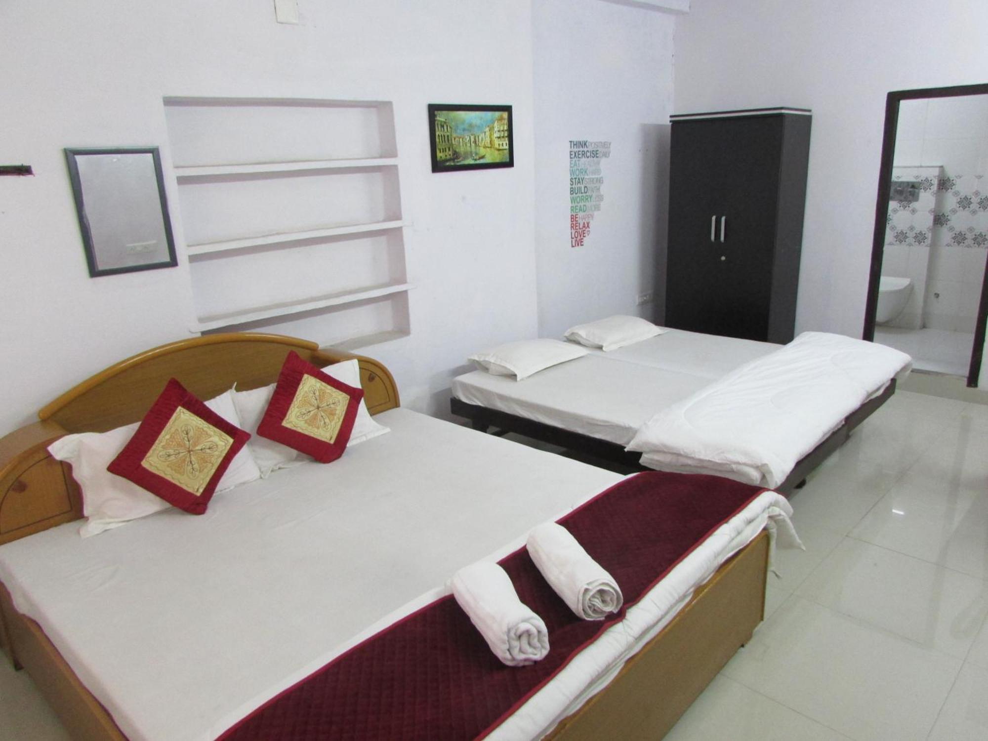 Ashish Guest House, Goverdhan Vilas Udajpur Exteriér fotografie