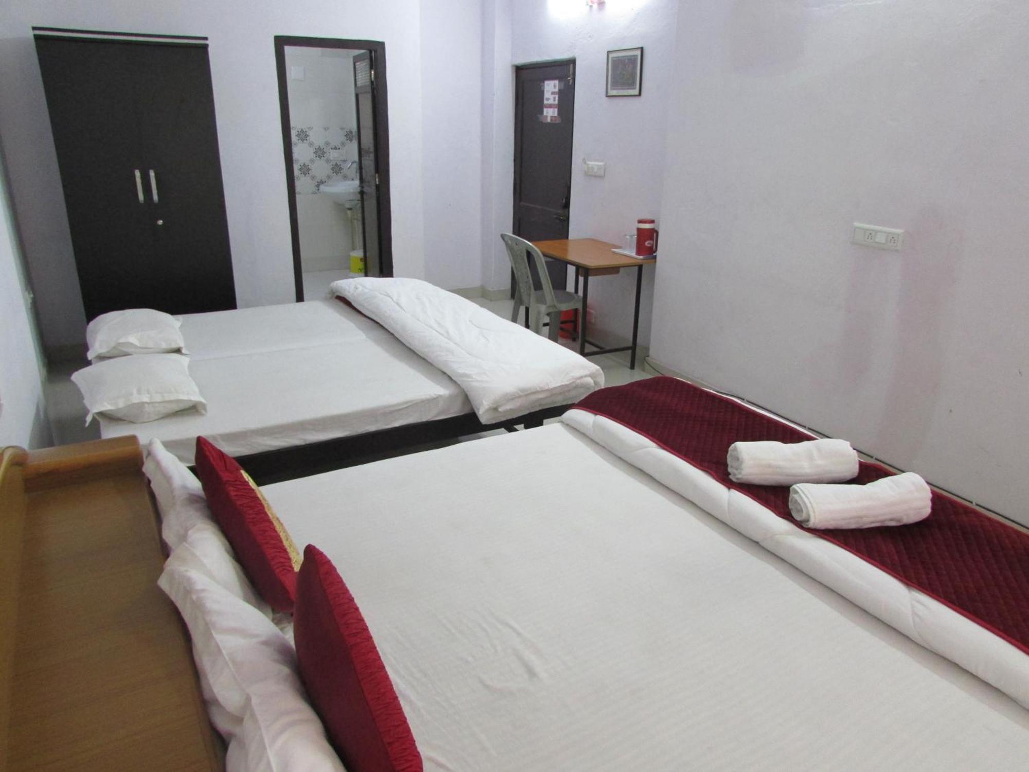 Ashish Guest House, Goverdhan Vilas Udajpur Exteriér fotografie