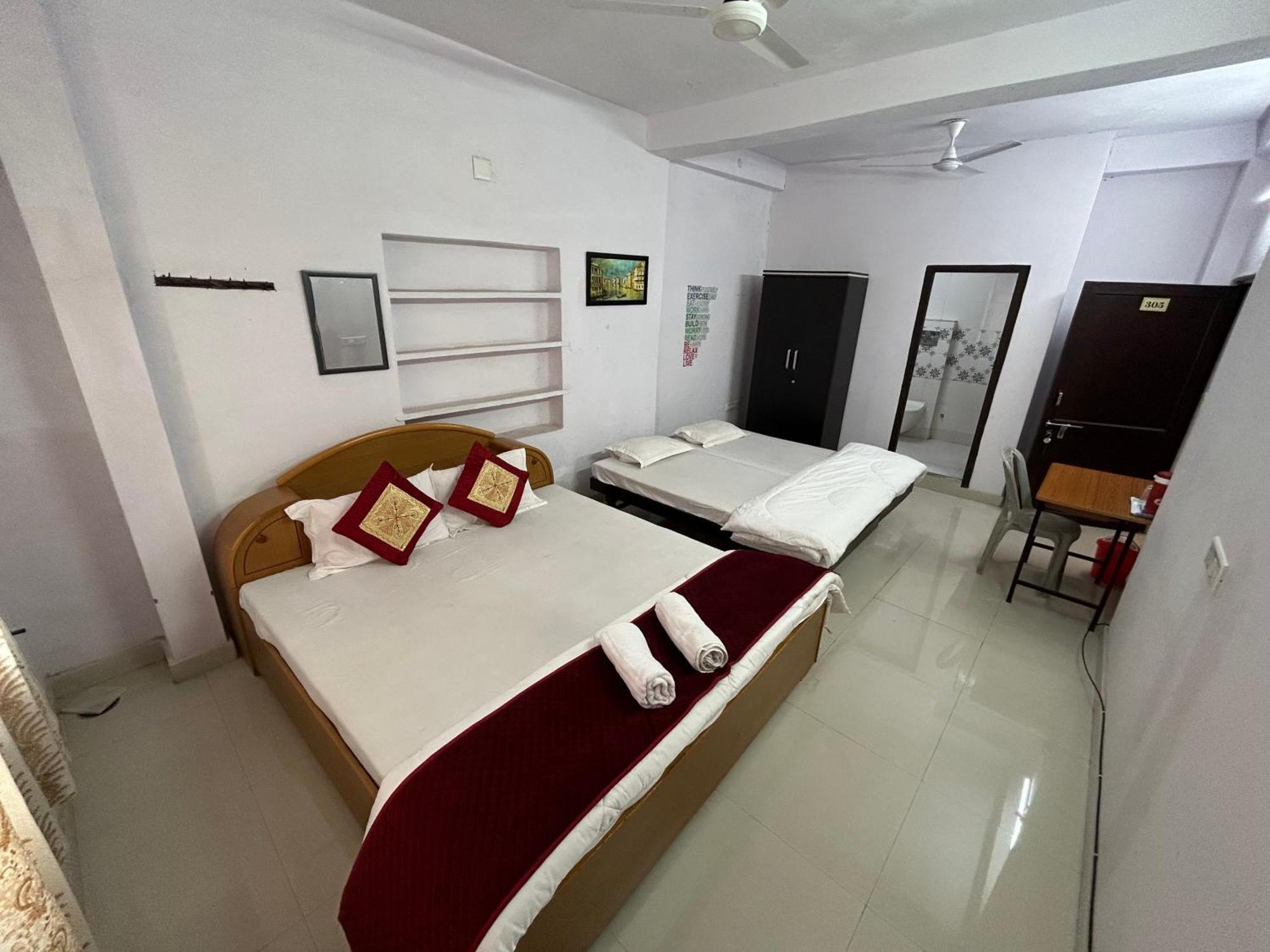 Ashish Guest House, Goverdhan Vilas Udajpur Exteriér fotografie