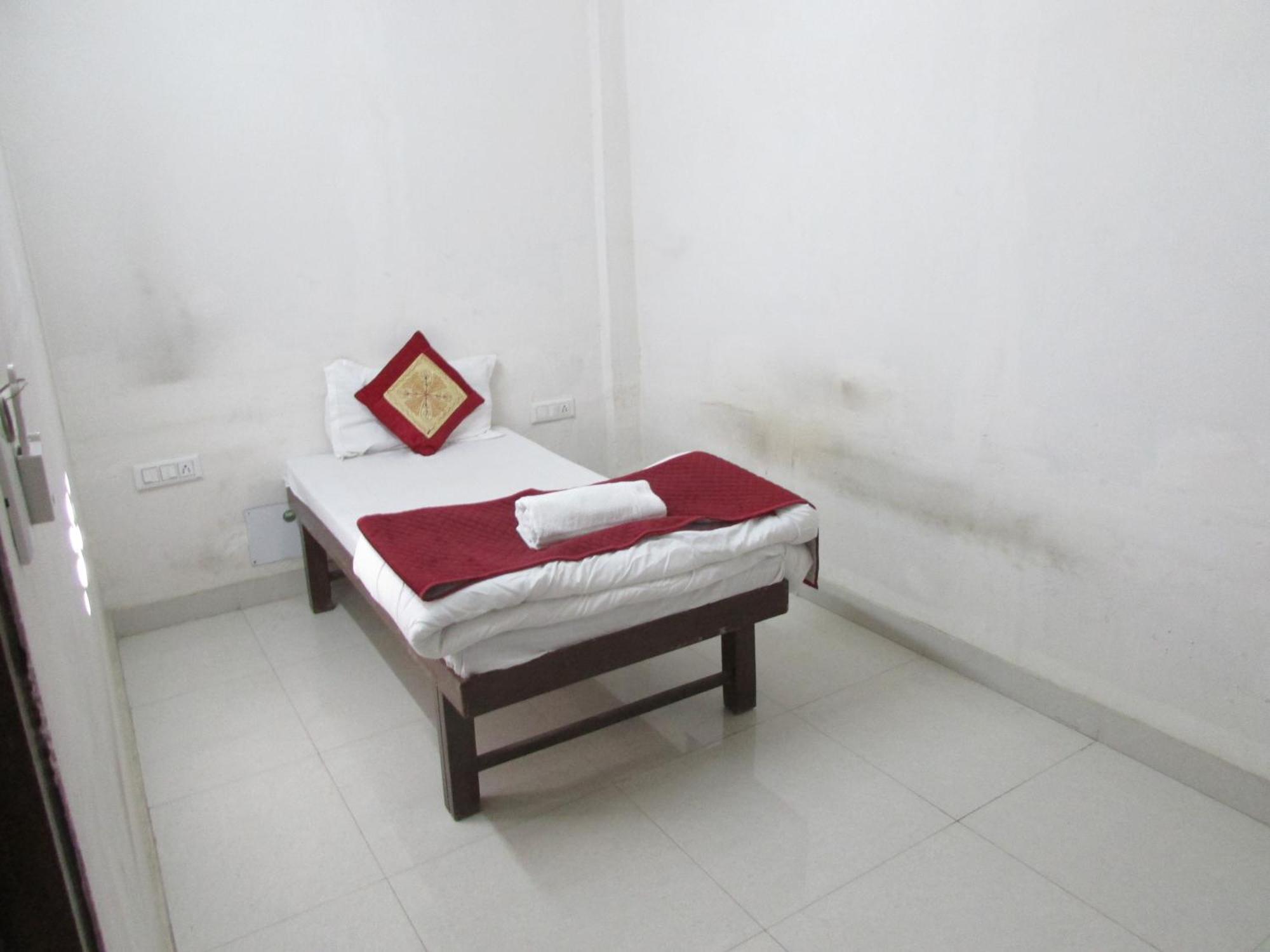 Ashish Guest House, Goverdhan Vilas Udajpur Exteriér fotografie